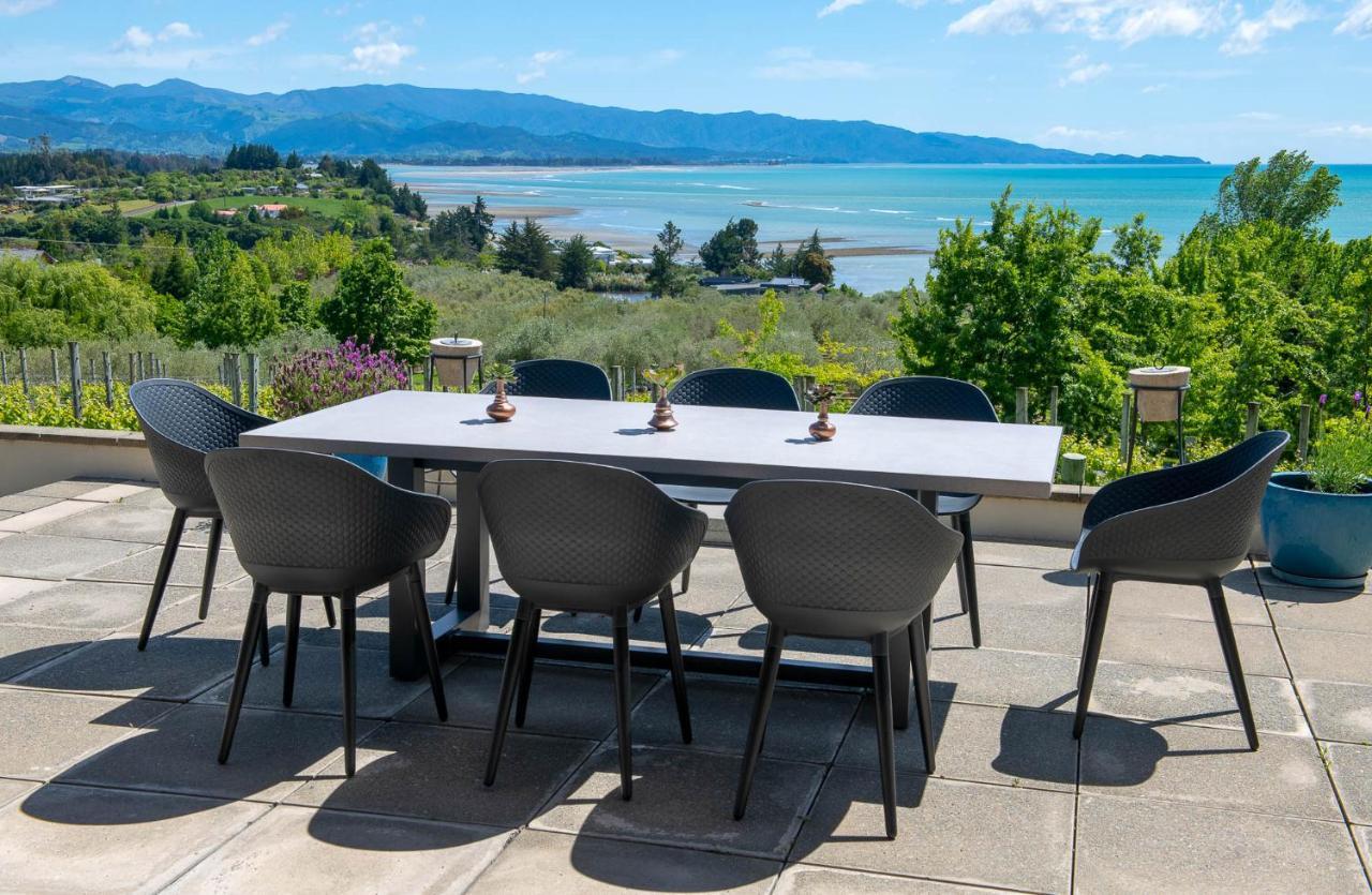 Windhover Suites Tasman Exterior foto