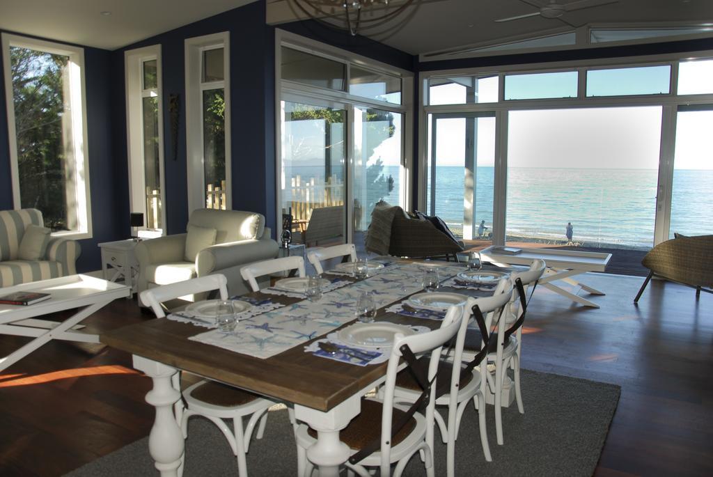 Windhover Suites Tasman Exterior foto